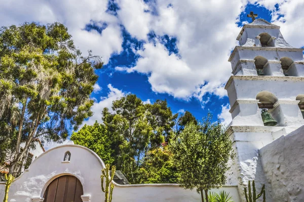 Garden Gate White Steeple Bells Mission San Diego Alcala California — стоковое фото