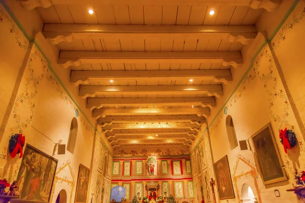 Old misji santa ines solvang california Bazylika ołtarz Krzyża — Zdjęcie stockowe