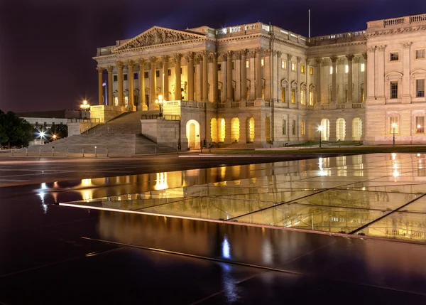 Huis van afgevaardigden relfection ons capitol Noord kant nacht — Stockfoto