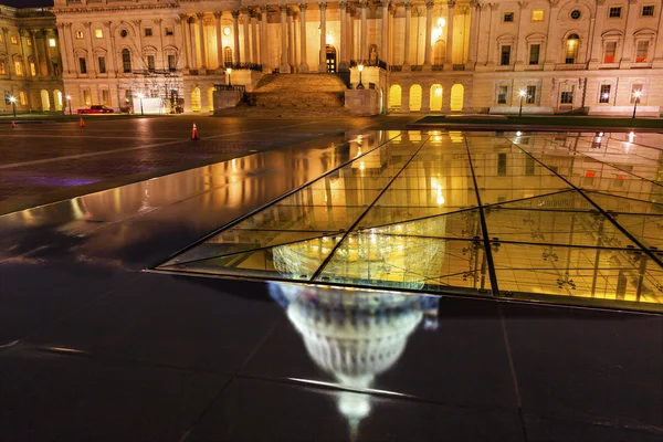 Нас capitol північній стороні будівництво ніч Вашингтон dc reflectio — стокове фото