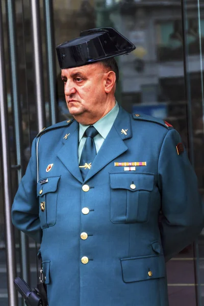 Polícia de Gendarme Minstry of Justice Puerta del Sol Gateway of the — Fotografia de Stock