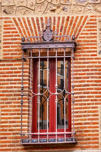 Finestra Casa de Cisneros Plaza de la Villa Madrid Spagna — Foto Stock