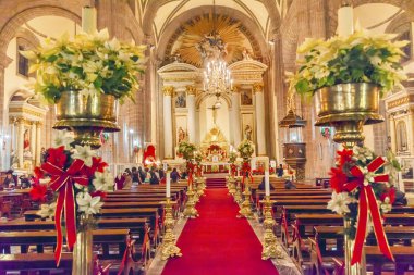  Büyükşehir katedral Noel arifesi hizmet Zocalo Mexico City