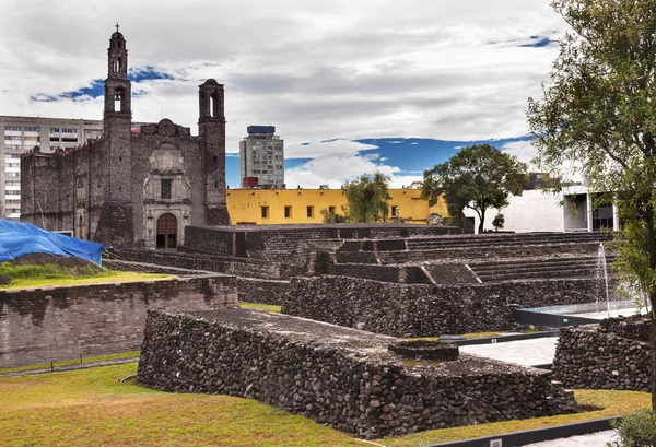 Plaza of Three Cultures Aztec Archaelogical Site Mexico City Mex — Stock Photo, Image