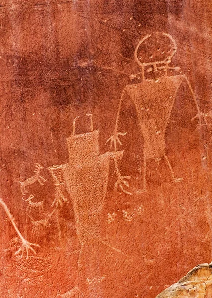 Nativo americano indiano Fremont Petroglyphs Capital Reef National Park — Fotografia de Stock