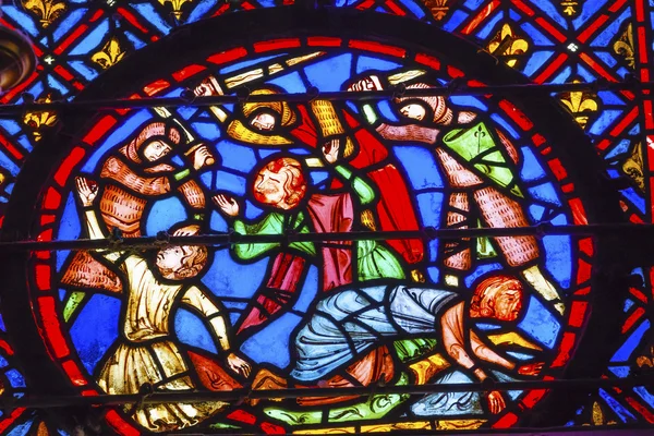 Cavaleiros decapitação manchado de vidro Sainte Chapelle Paris França — Fotografia de Stock