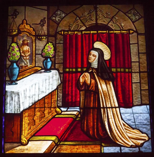 Saint Teresa Praying to Jesus Stained Glass Convento de Santa Te — стокове фото