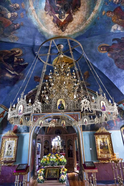 Alter kronleuchter pfarramt heiliger michael vydubytsky kloster kiev ukraine — Stockfoto