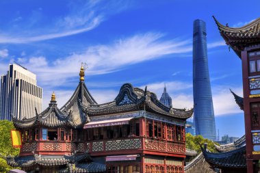 Shanghai Çin eski ve yeni Shanghai Kulesi ve Yuyuan Bahçe