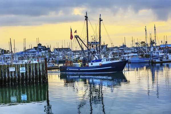 Nagy halászat hajó Westport szürkék Harbor Washington állam — Stock Fotó