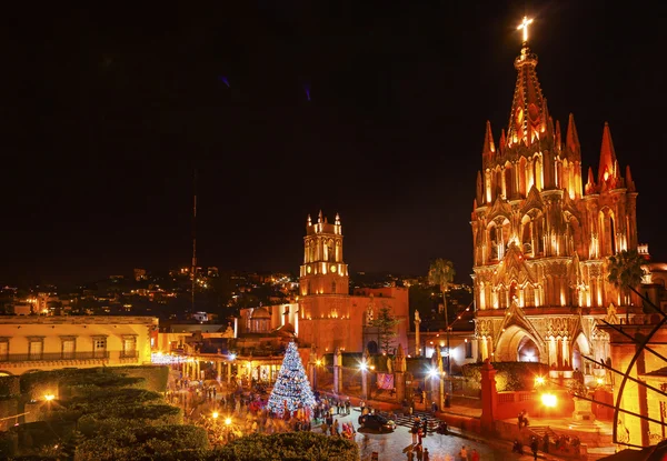 Parroquia Jardin kerk nacht San Miguel de Allende, Mexico — Stockfoto