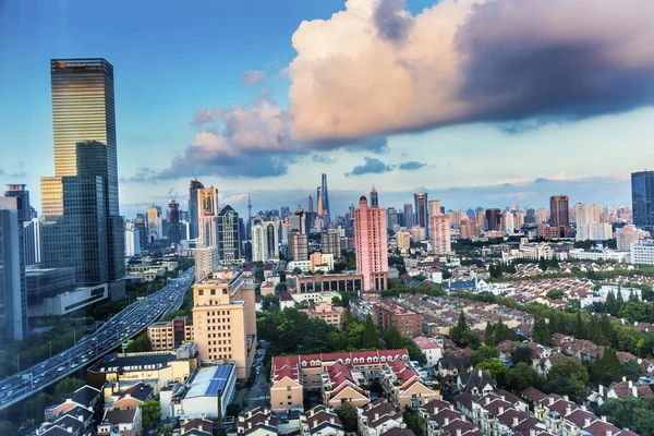 Puxi Pudong budynki wieżowce gród Shanghai China — Zdjęcie stockowe