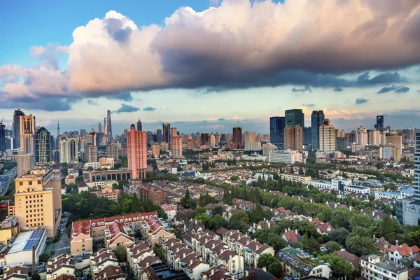 Puxi Pudong gebouwen wolkenkrabbers Cityscape Shanghai China — Stockfoto