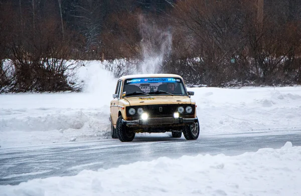 Yoshkar Ola Russia December 2020 Vinterracing Frusen Sjö Isig Bana — Stockfoto