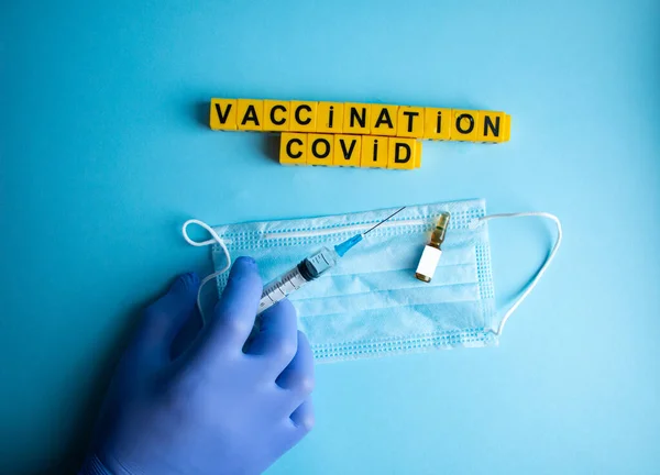 Diferite Medicamente Fundal Albastru Pentru Vaccinarea Împotriva Virusului Corona Conceptul — Fotografie, imagine de stoc