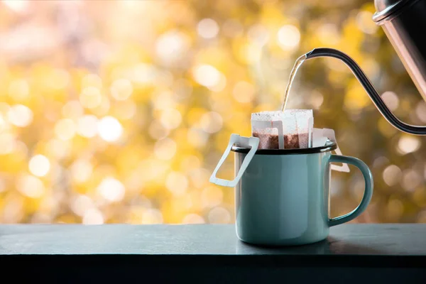 Dripping Coffee Outdoor Morning Making Hot Drink Instant Coffee Drip — Stock Photo, Image