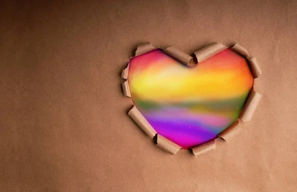 Gay Homosexuál Lgbtqi Concept Řemeslný Papír Barvě Duhového Srdce Symbol — Stock fotografie