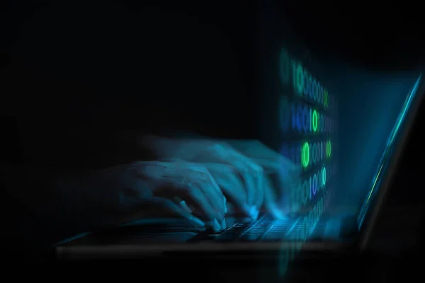 Кібербезпека Хакерство Інтернеті Концепція Цифрових Злочинів Розмите Зображення Хакера Допомогою — стокове фото