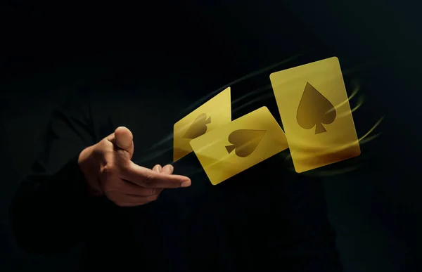 Ace Spade Jugando Las Cartas Jugador Mago Flick Levitating Poker — Foto de Stock