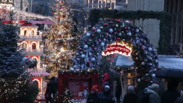 Moscow Russia December 2019 Mensen Kerstmarkt Het Rode Plein Moskou — Stockvideo