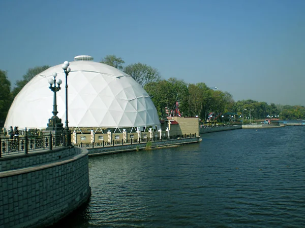 Park adını 2011 yılında Şcherbakov 'dan almıştır (Donetsk)