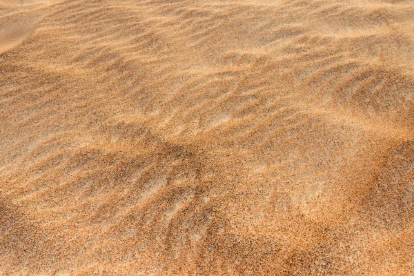 Foto di dune di sabbia nel deserto degli Emirati Arabi Uniti — Foto Stock