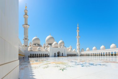 Büyük Sheik Zayed Camisi 2 Ekim 2014 tarihinde Abu Dabi