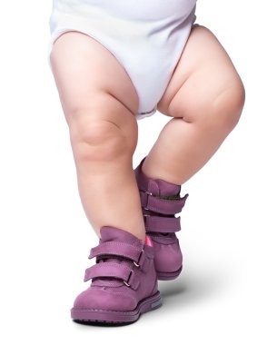 şık bebek bot içinde gider