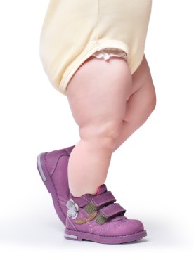 şık bebek bot içinde gider