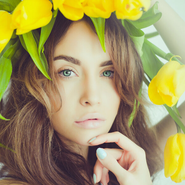 Beautiful lady with tulip