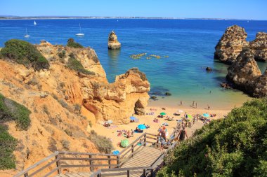 Algarve kıyısında