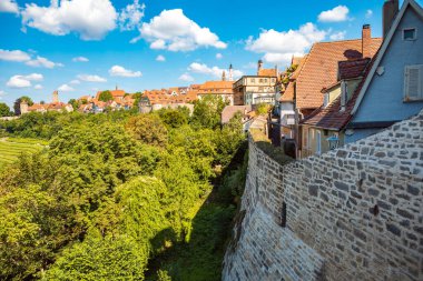 ROTHENBURG OB DER TAUBER, GERMANY - CIRCA HAZİRAN 2020: Bavyera, Almanya 'daki Rothenburg ob der Tauber kasabası