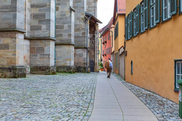 Dinkelsbuehl Bavaria Alemania Circa Julio 2021 Patio Trasero Iglesia Georg —  Fotos de Stock