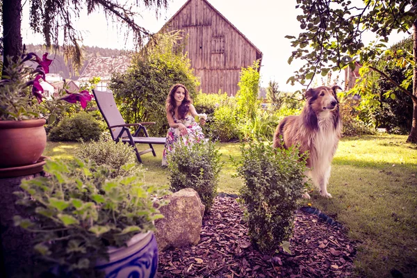 En el jardín — Foto de Stock