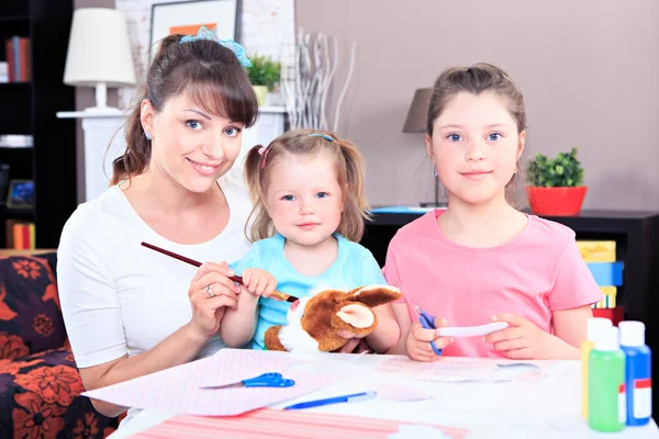 Gelukkige familie — Stockfoto