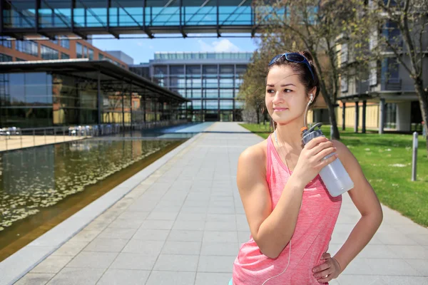 Joggen de Frau — Stockfoto