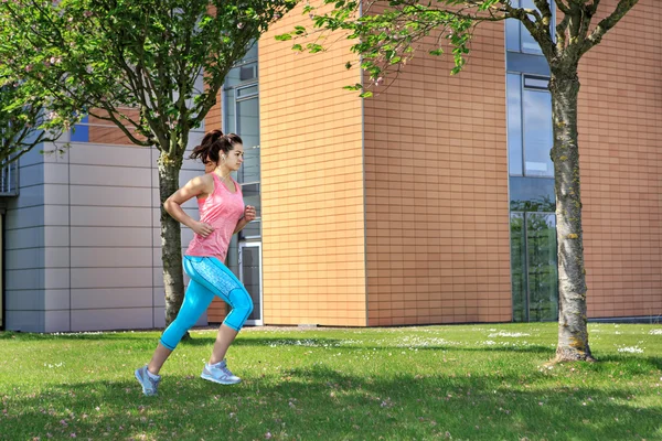 Joggen de Frau — Stockfoto