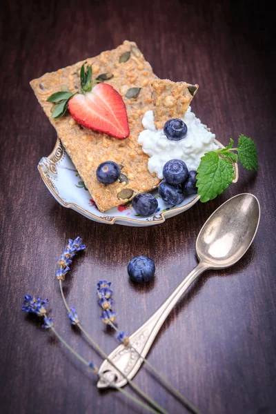 Ein Frühstück mit Beeren — Stockfoto