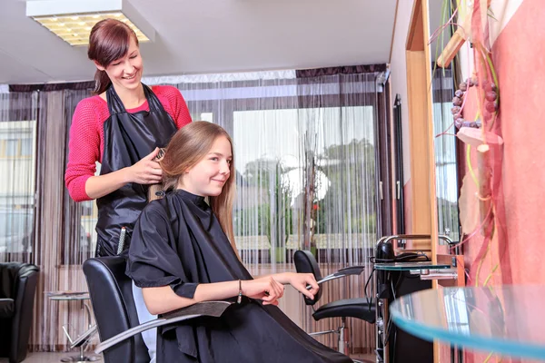 Hairdressers shop — Stock Photo, Image
