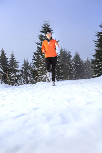 冬季慢跑 — 图库照片