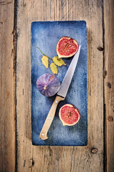 Figs plate — Stock Photo, Image