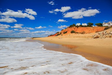 Algarve kıyısında