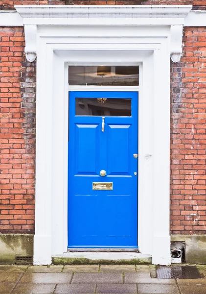 Porta azul — Fotografia de Stock