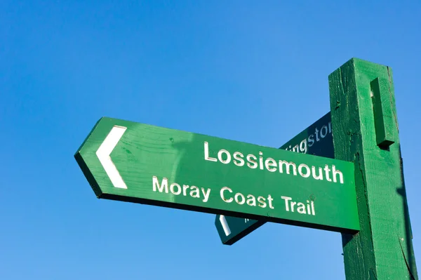 Lossiemouth loopbrug teken — Stockfoto