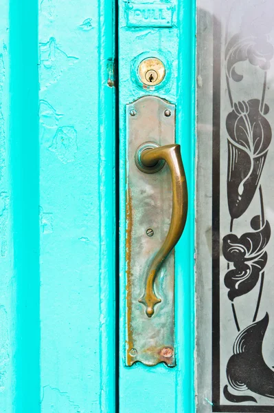 Una manija de puerta —  Fotos de Stock