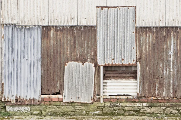 Muro di metallo arrugginito — Foto Stock