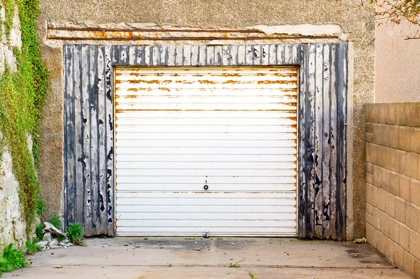 Old garage door Royalty Free Stock Images