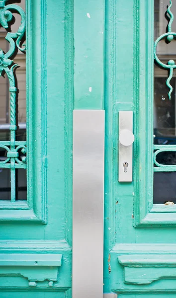 Uma porta azul — Fotografia de Stock