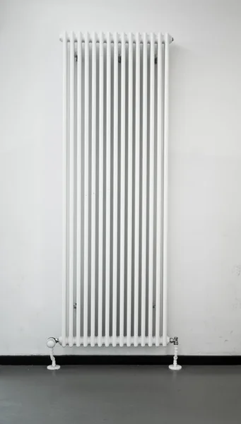 Vysoký radiátor — Stock fotografie