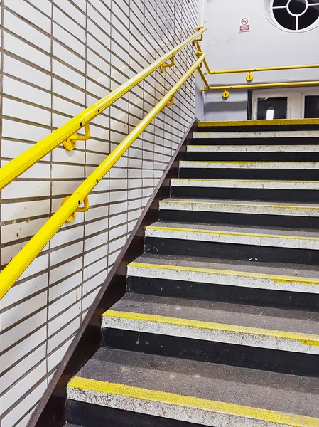 Estação escadas detalhe — Fotografia de Stock